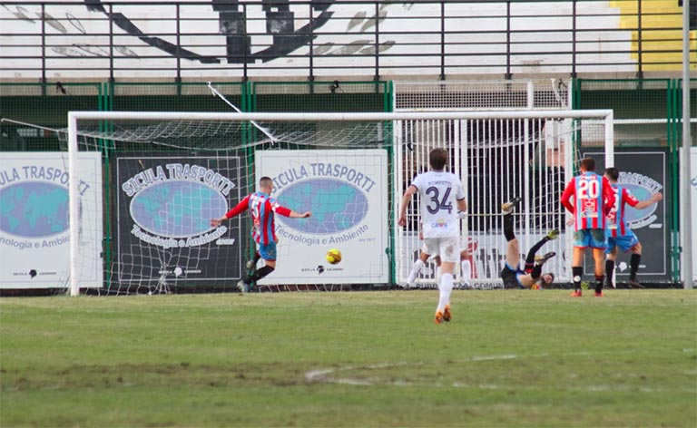 Catania-Cavese 1-1, pareggio sofferto nel finale