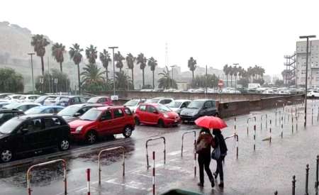 Catania si sveglia sotto la pioggia