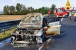 Incidente stradale sulla A19, auto in fiamme