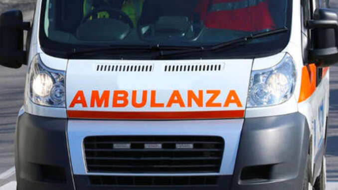 Impatto mortale a Sant'Agata, auto contro muro